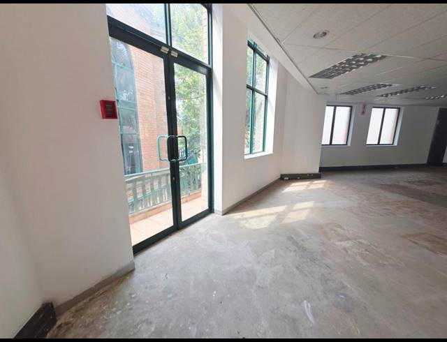 BUSINESS PROPERTY TO RENT IN MENLYN